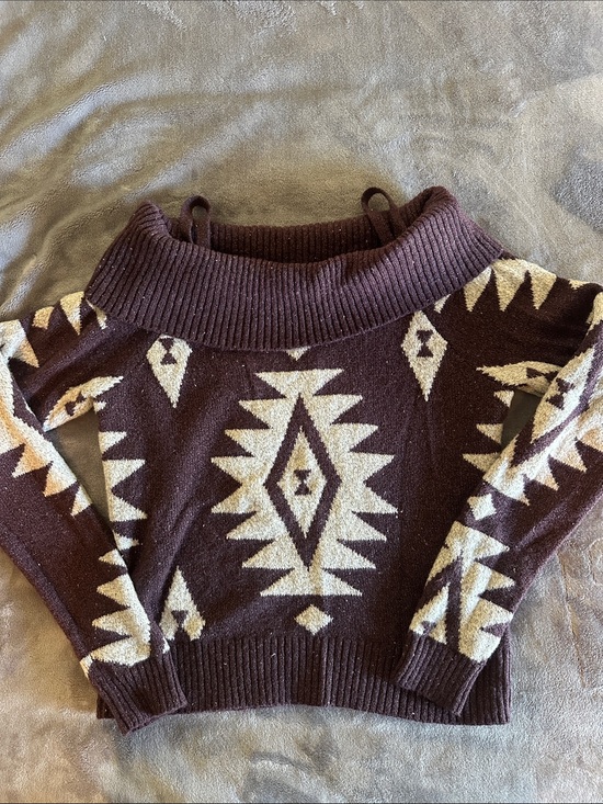 Shyanne Sweaters - Shyanne Western Aztec Off Shoulder Sweater Purple Cream Size Small